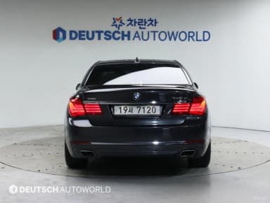 7 Series (F01)