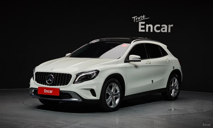 GLA-Class X156