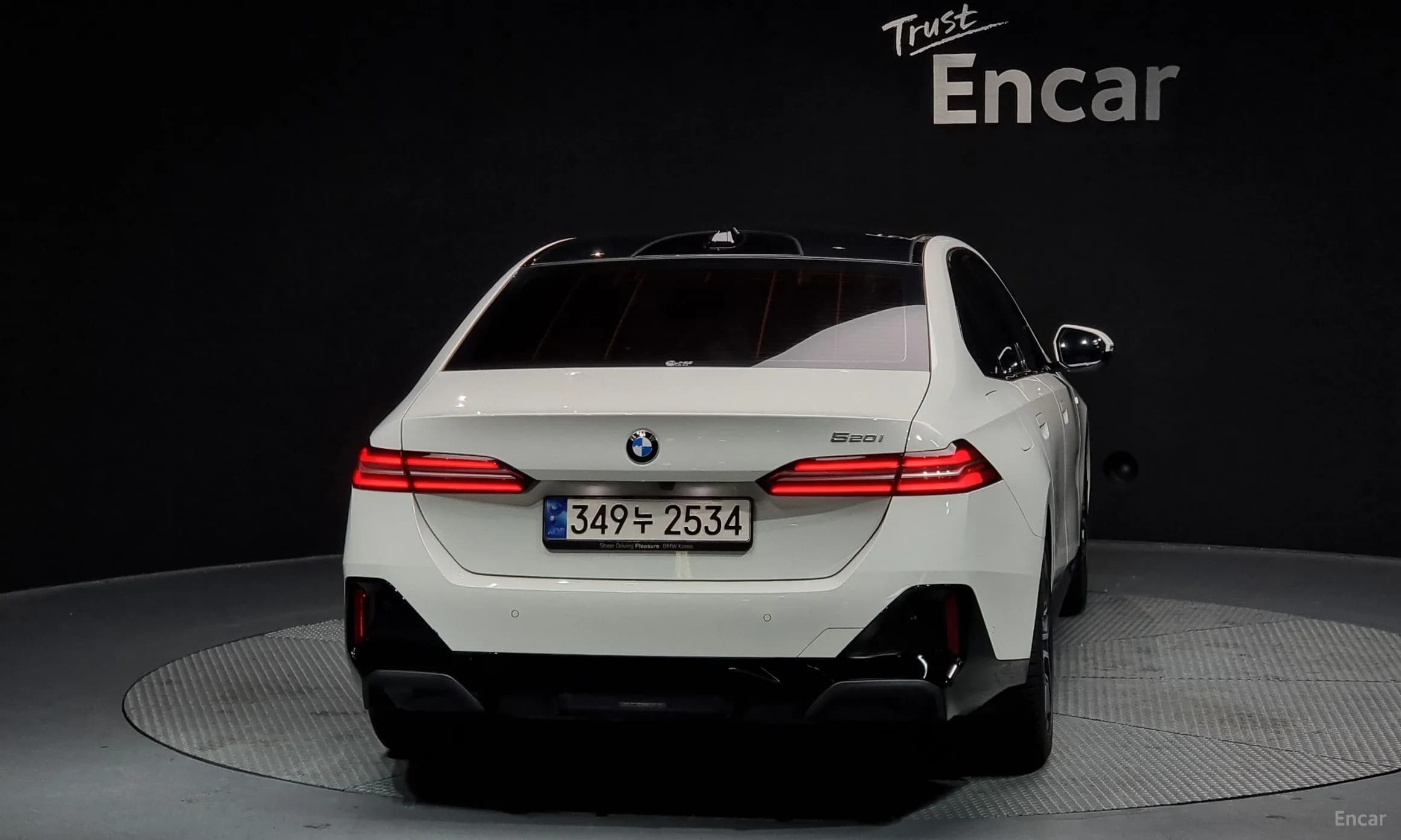 5 Series (G60)