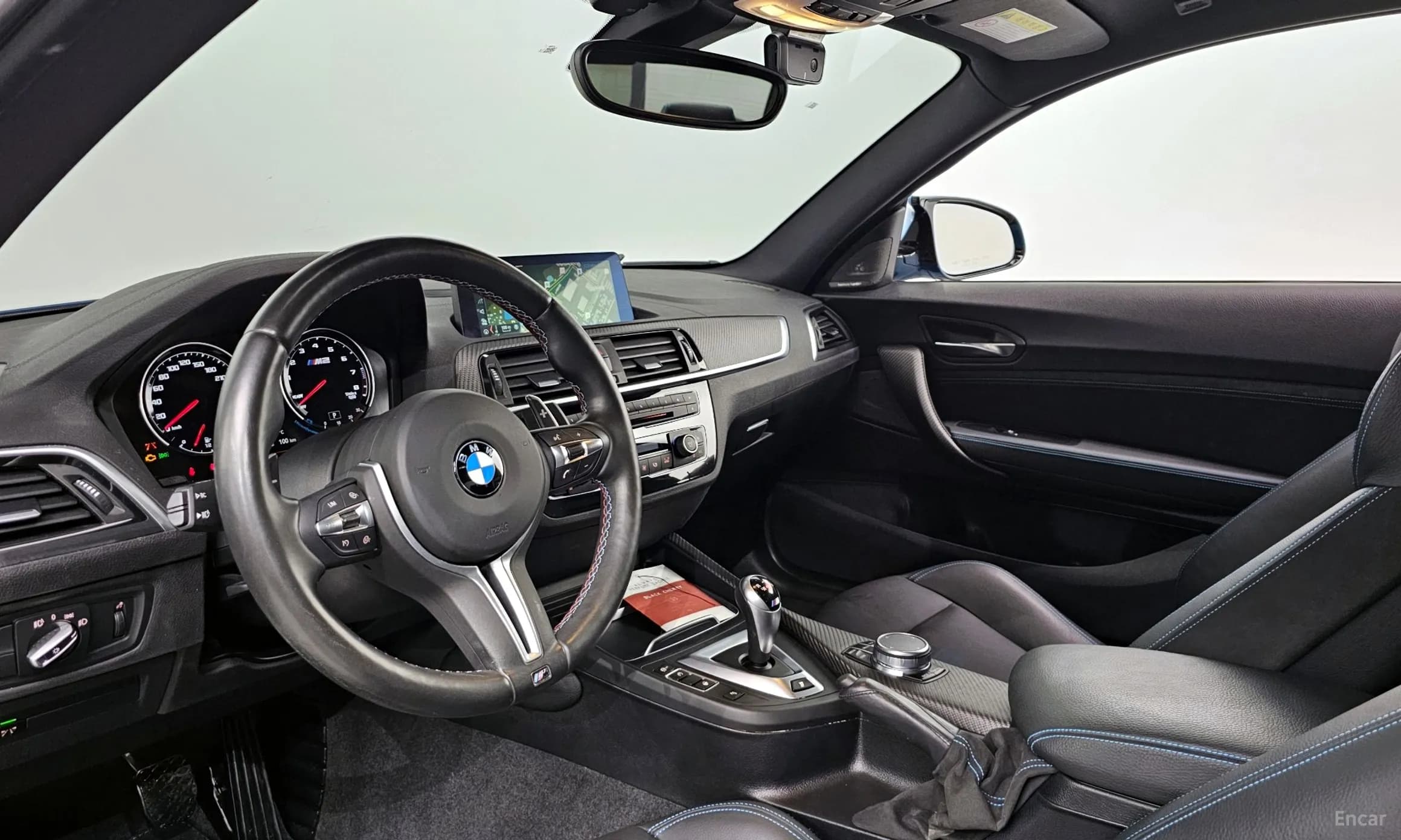 M2 (F87)