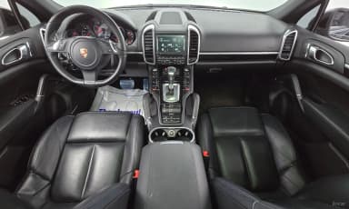 New Cayenne