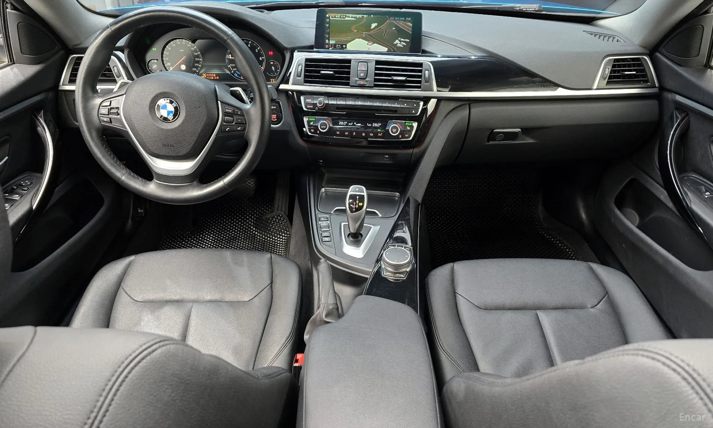 Series 4 (F32)