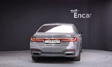 7 Series (G11)