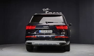Q7 (4M)