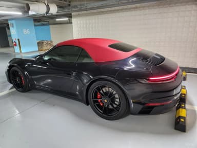 911 (992)
