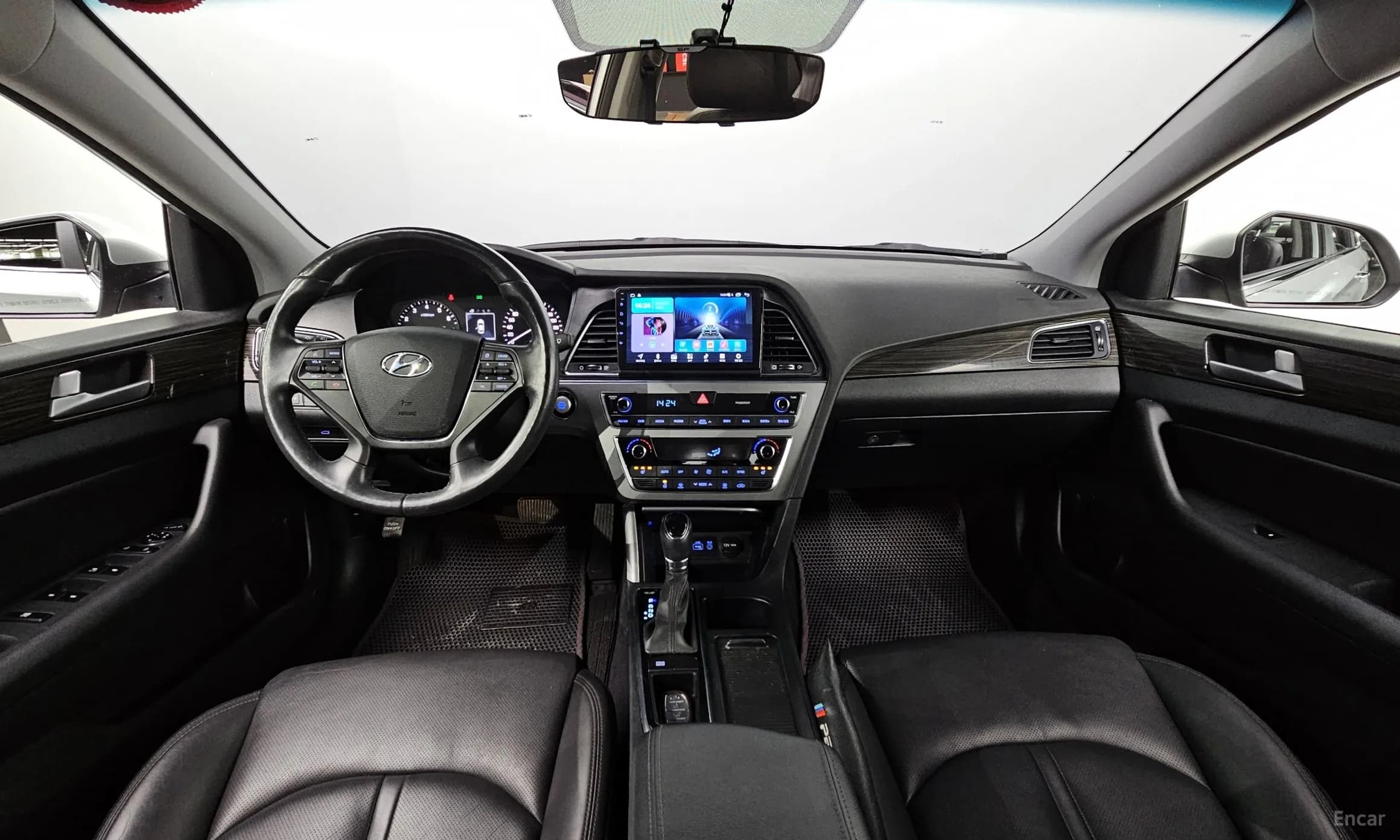LF Sonata