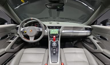 910