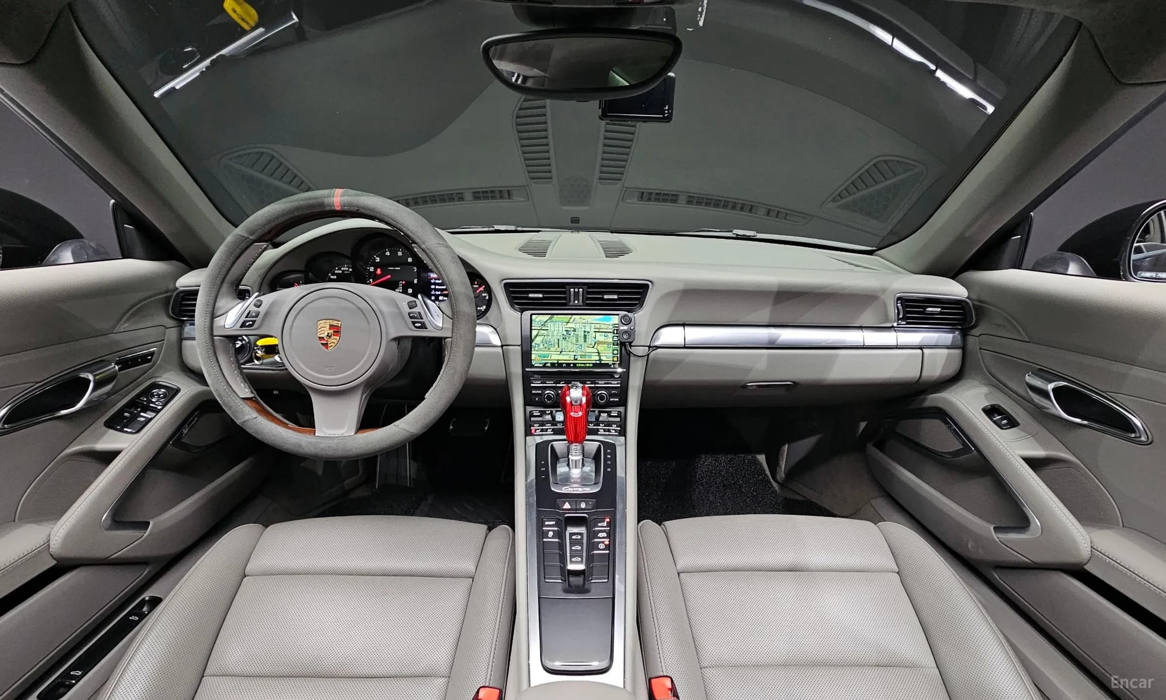 910