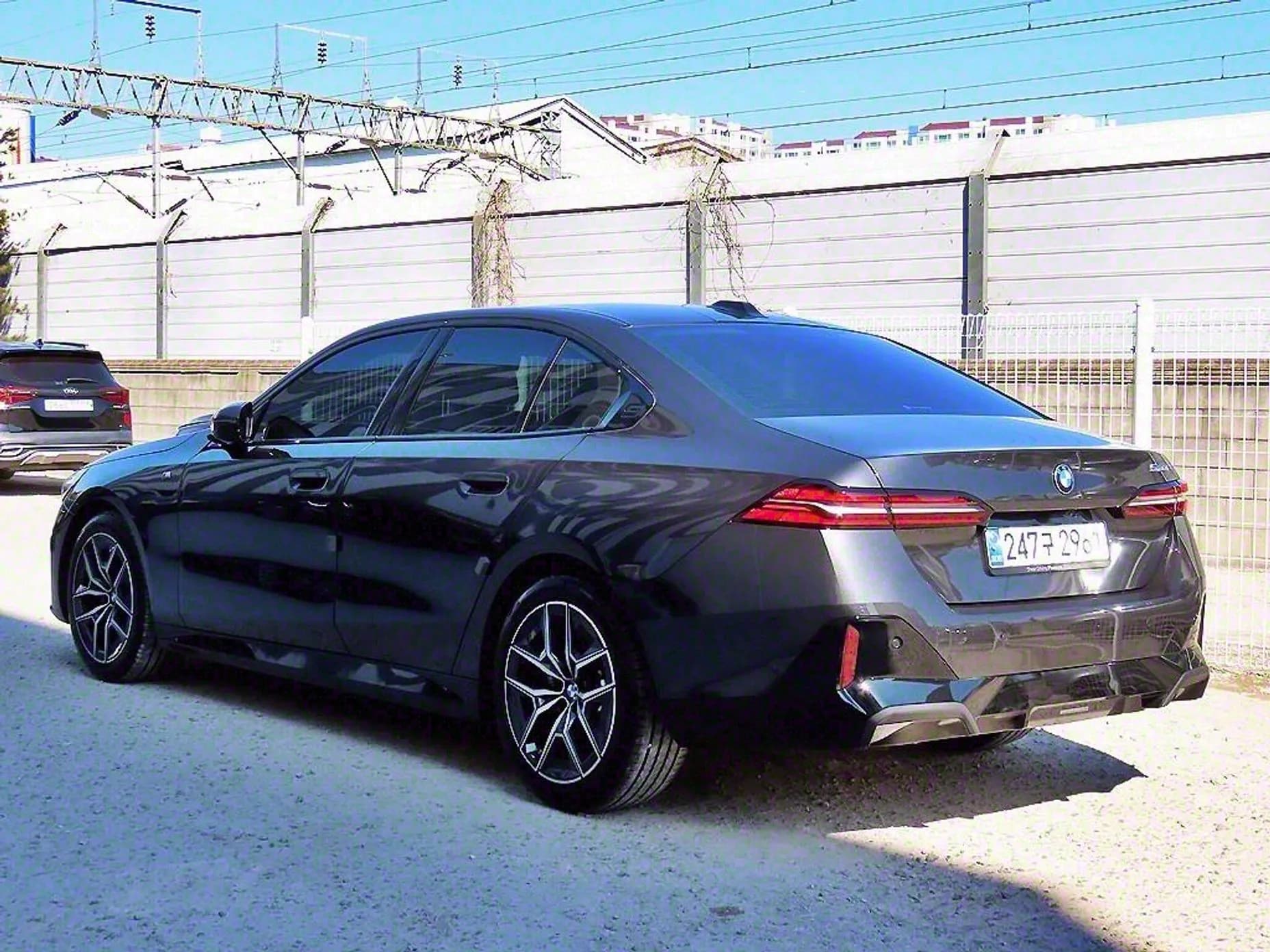 5 Series (G60)