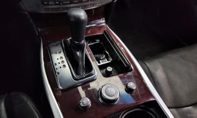 M37
