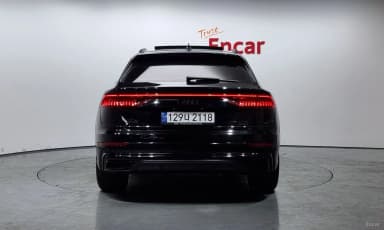 Q8 (4M)