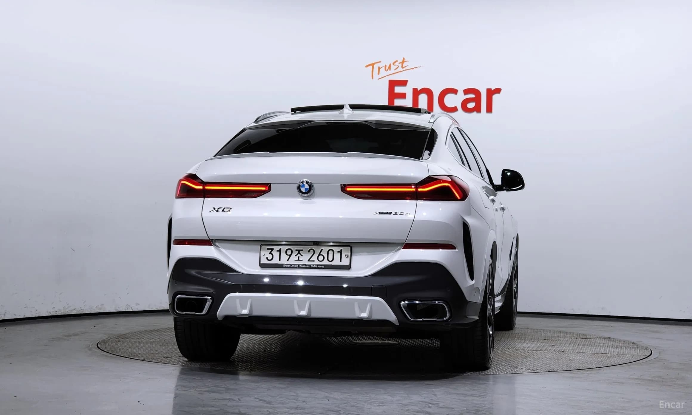 X6 (G06)
