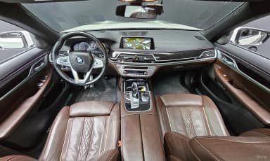 7 Series (G11)