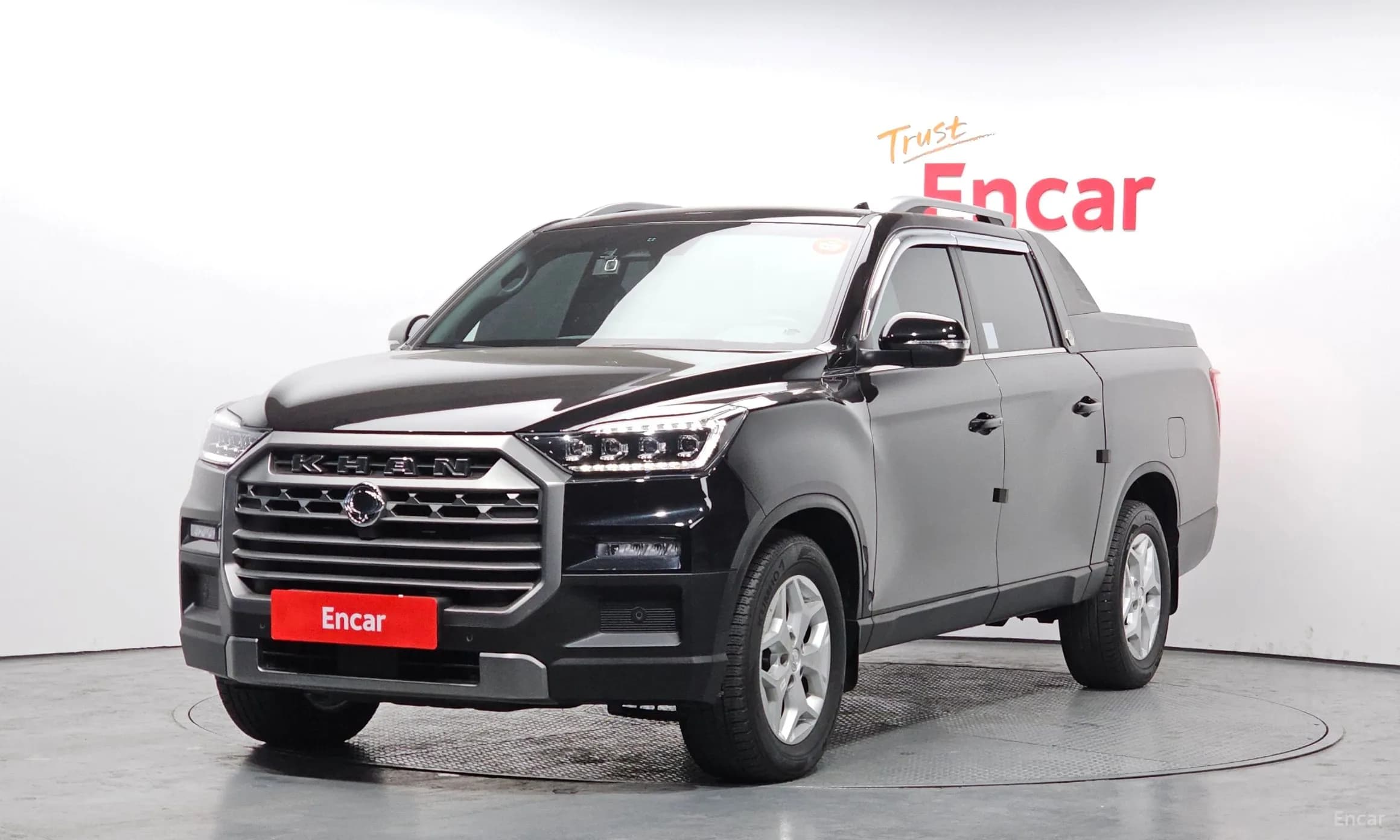 Rexton Sports Khan