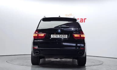 X5 (E70)