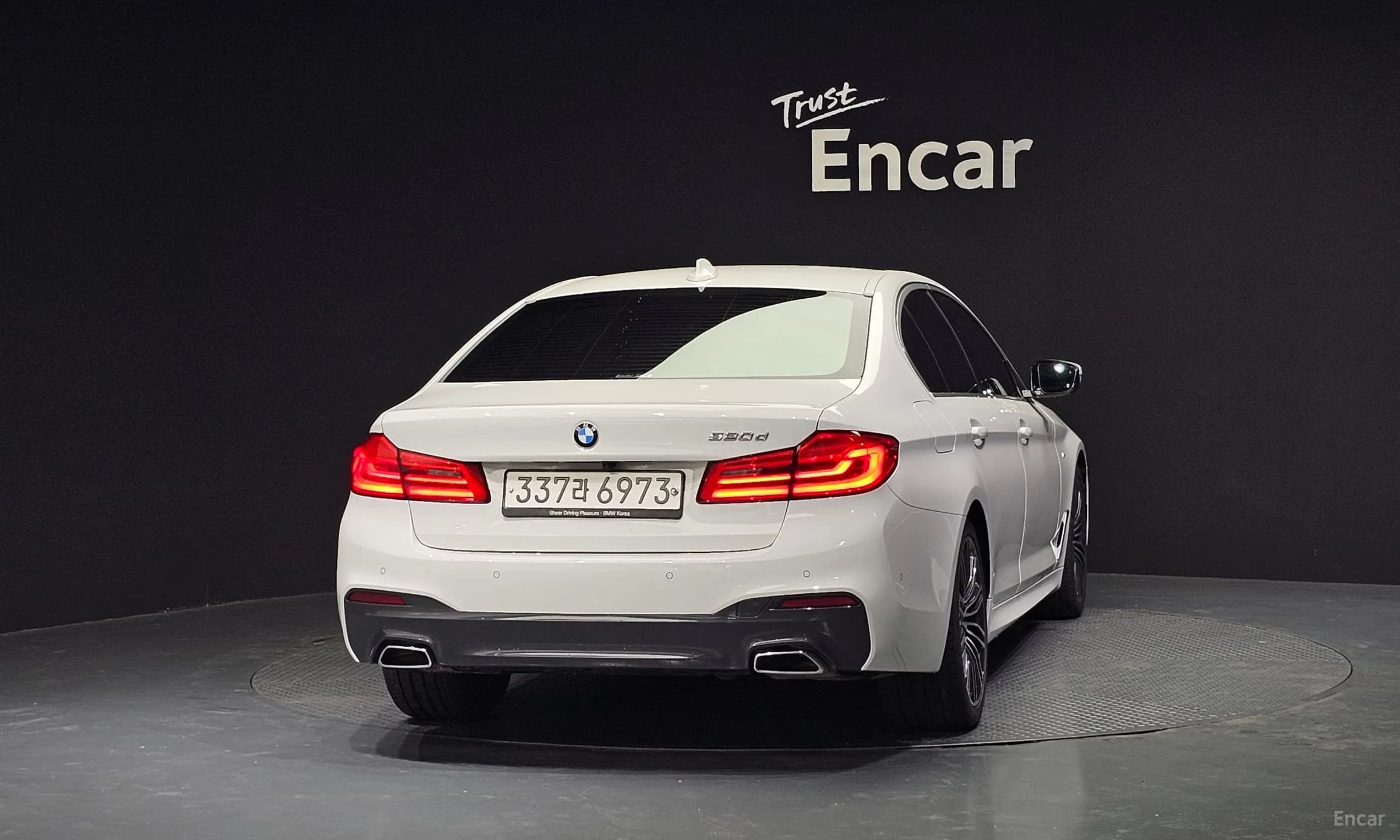 5 Series (G30)