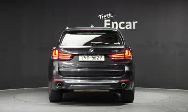 X5 (F15)