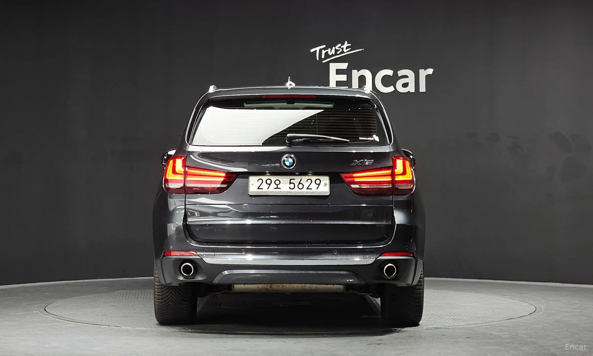 X5 (F15)