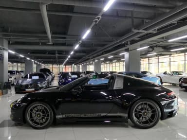 911 (992)