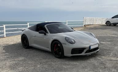 911 (992)