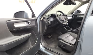 XC40