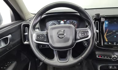 XC40