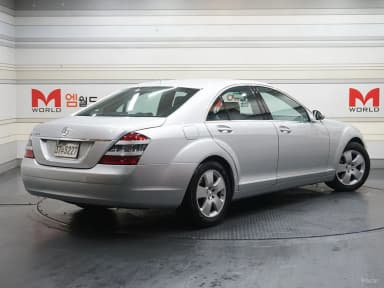 S-Class W221