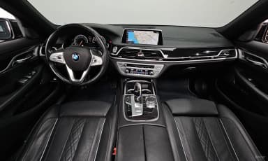 7 Series (G11)