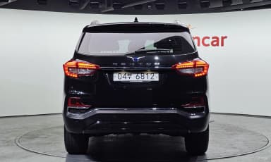 G4 Rexton