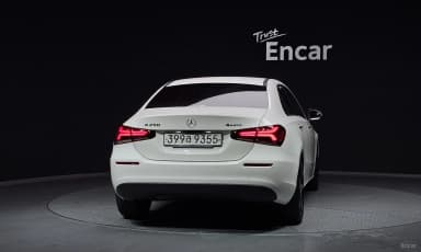 A-Class W177