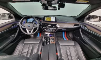 5 Series (G30)
