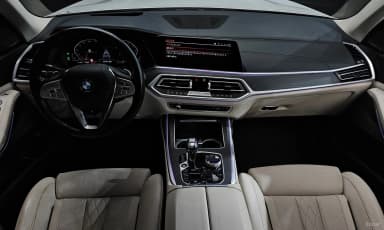 X7 (G07)