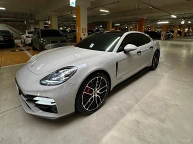 Panamera (971)