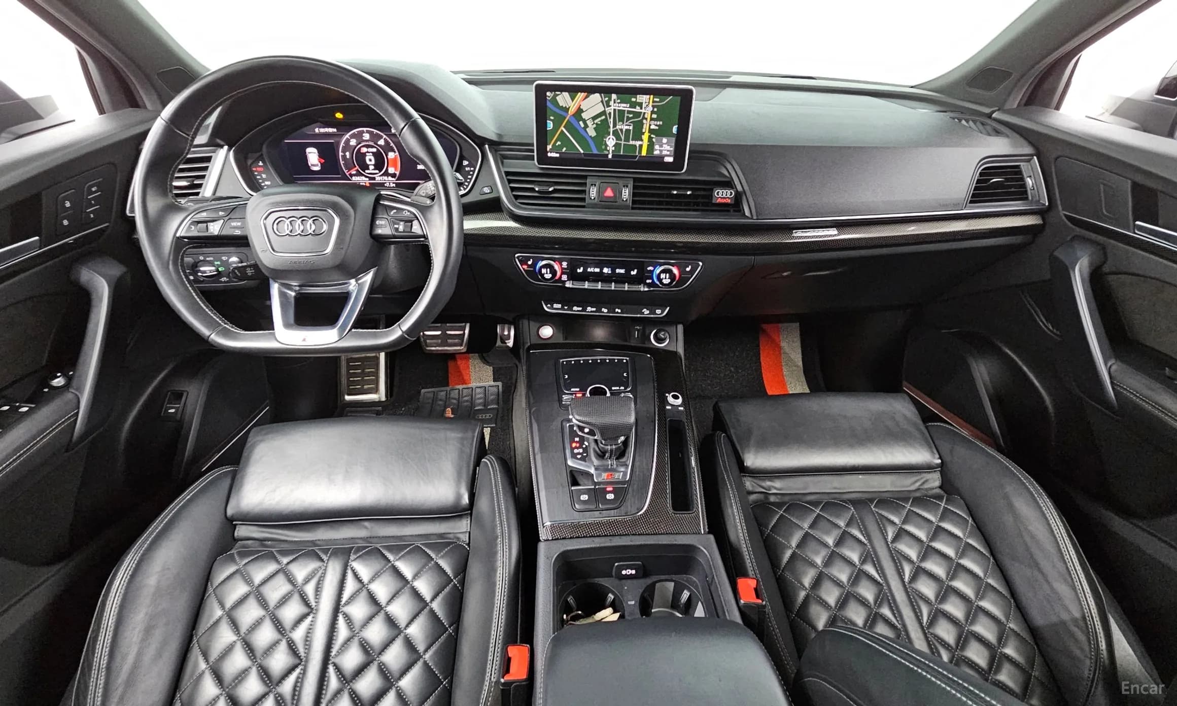 SQ5 (FY)