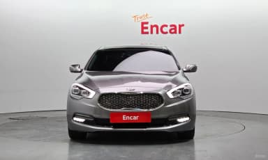 K9