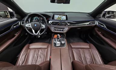 7 Series (G11)