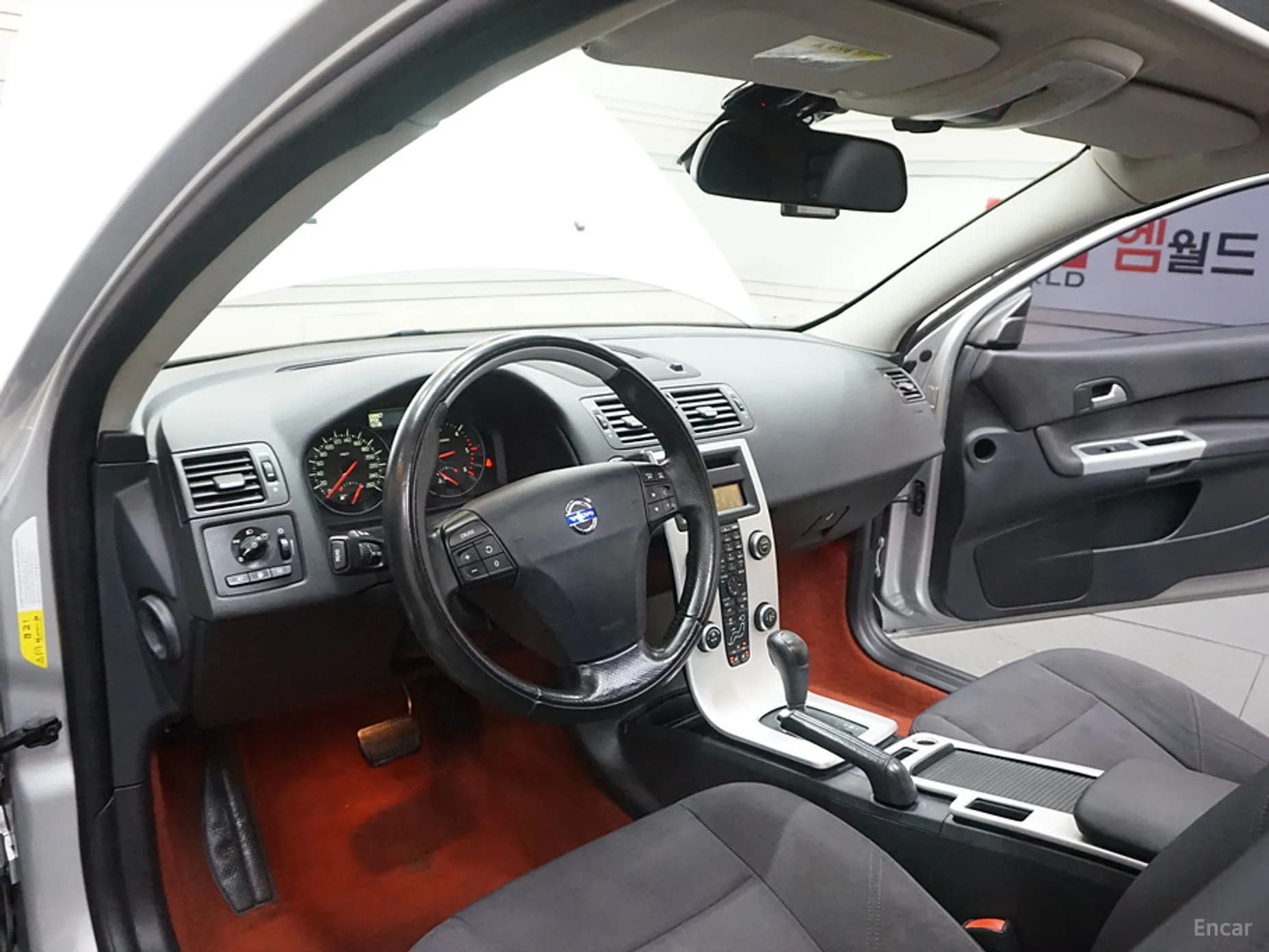 C30.