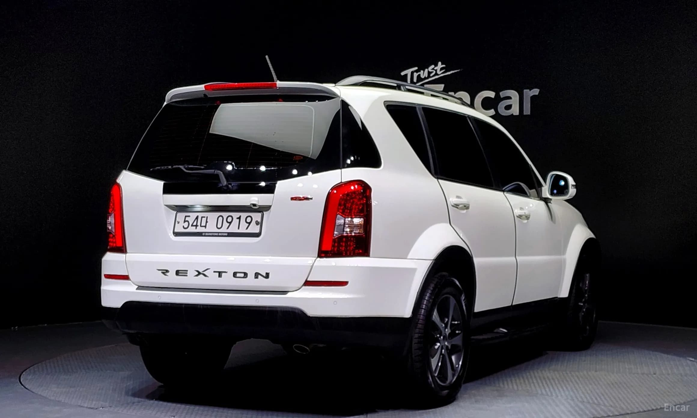 Rexton W