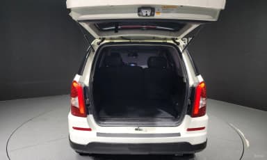 Rexton W