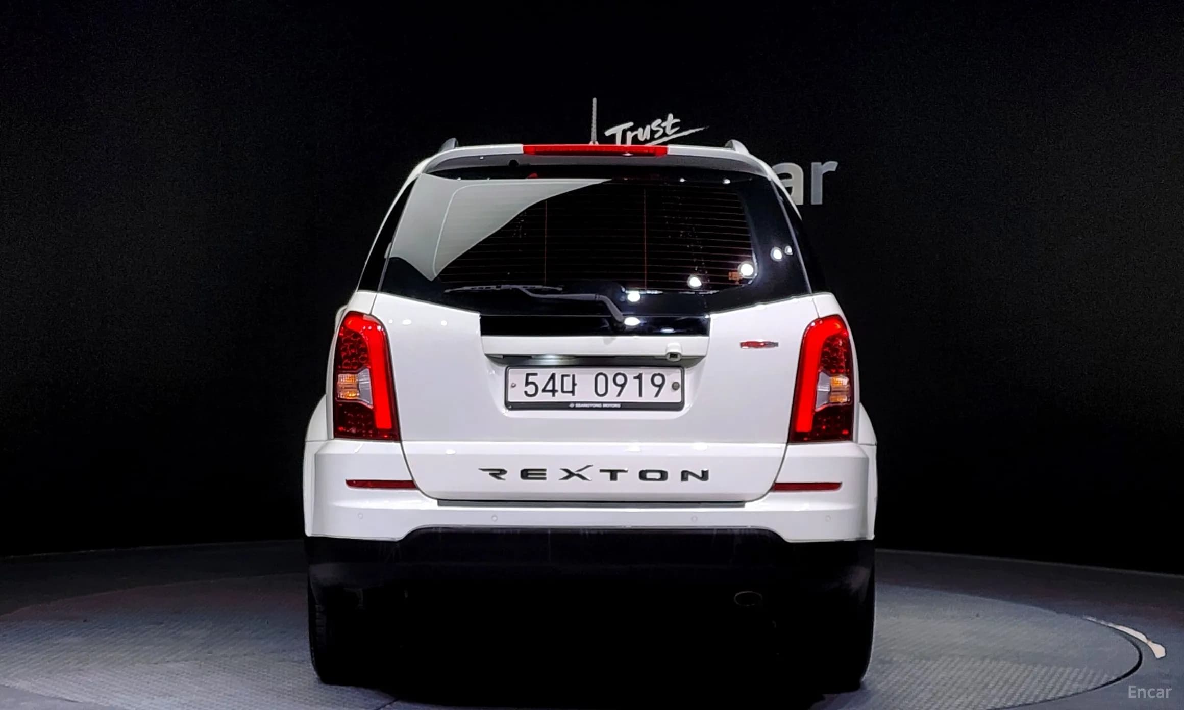 Rexton W