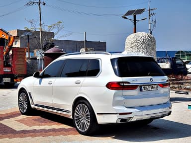 X7 (G07)