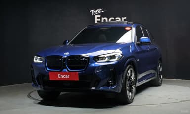 iX3