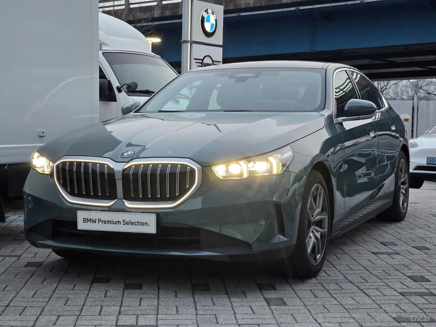 5 Series (G60)
