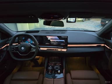 5 Series (G60)