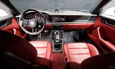 911 (992)