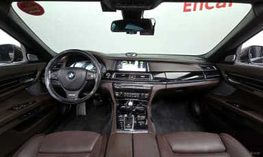 7 Series (F01)