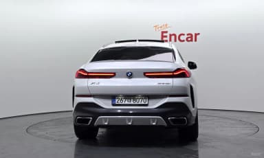 X6 (G06)