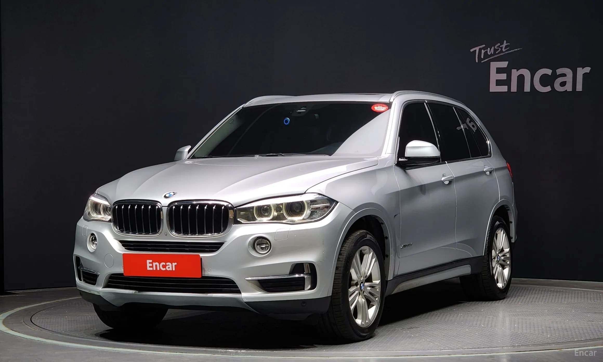 X5 (F15)