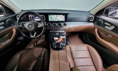 E-Class W213