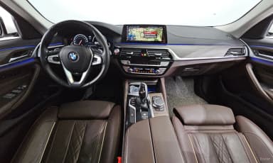5 Series (G30)